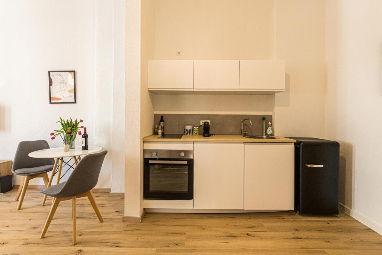 Ruhige Und Stilvolle Wohnung Am Clara-Zetkin-Park Leipzig Luaran gambar
